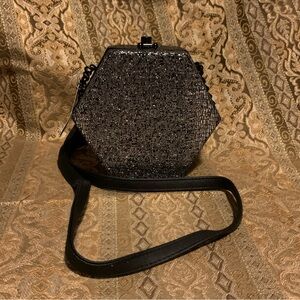 New With Tags Silver & Black Wild Fable Hexagon Mini Purse w/ Part Chain Strap